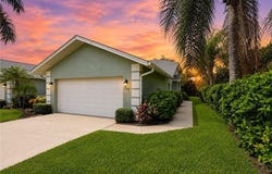 1768 Royal Cir, NAPLES, FL 34112