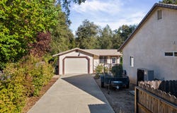 6787 Hemlock Street, Redding, CA 96001