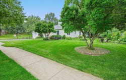 449 Arbor Avenue, West Chicago, IL 60185