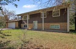 5490 Pingree Road, Howell, MI 48843