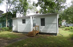 1330 Bishop Avenue, Benton Harbor, MI 49022
