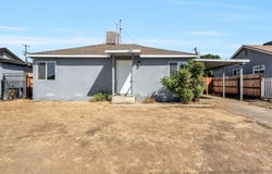 1017 E Vine Avenue, Fresno, CA 93706