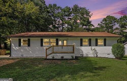 46 Royce Drive, Jonesboro, GA 30238