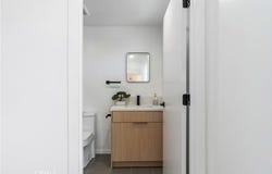 2517 Alsace Avenue, Los Angeles, CA 90016