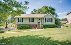 421 Old Embreeville Road, Jonesborough, TN 37659