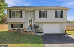 153 IDYLLWOOD Drive, INWOOD, WV 25428