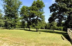 2731 Holmes Road, Mountain View, AR 72560