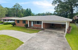 1561 Sumrall, Columbia, MS 39429