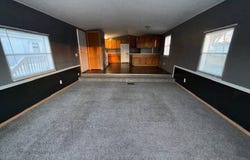 129 10th St W, Coal Valley, IL 61240