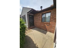 910 Pomona Drive, Champaign, IL 61822