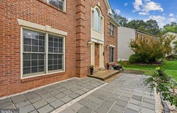 6832 COMPTON HEIGHTS, CLIFTON, VA 20124