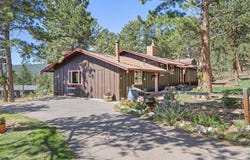 26 Tejas Ln, Nederland, CO 80466