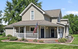 535 E Lincoln Street, Millersburg, IN 46543