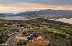 1120 E Lasso Trail, Hideout, UT 84036