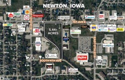 1300 S 2Nd Avenue E, Newton, IA 50208