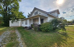 106 Holmes Avenue, Paducah, KY 42003