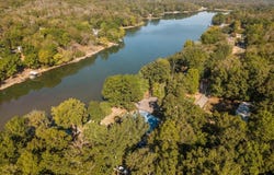 246 E Lakeshore Dr, Cherokee Village, AR 72529