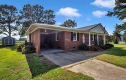 1557 N Old River rd, Pamplico, SC 29583