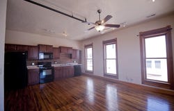 222 Park Central N, Springfield, MO 65806