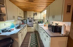 208 S Chestnut St, Sutton, WV 26601
