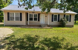 120 Carlton, GLEASON, TN 38229