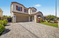 2144 E FLAMINGO Way E, Gilbert, AZ 85297