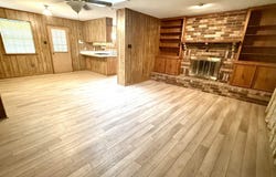 2303 West Street, Conway, AR 72032