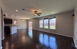 1405 Berlin Ln, Austin, TX 78753