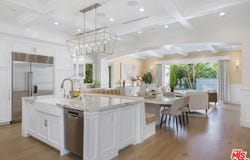 6227 W 5th St, Los Angeles, CA 90048