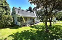13 Red Robin Road, Naugatuck, CT 06770