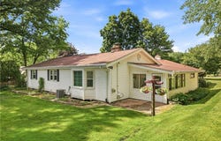 8564 Squires Lane NE, Warren, OH 44484