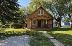 404 E 4th Street, Lawson, MO 64062