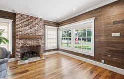 426 E Texas Street, Grapevine, TX 76051