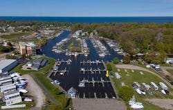 40 N Bailey Avenue, South Haven, MI 49090