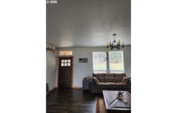 74891 PALMER JUNCTION Rd, Elgin, OR 97827