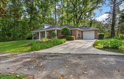 321 Raybourn Rd, Columbia, MS 39429