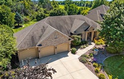 3036 WARM SPRINGS Drive, GREEN BAY, WI 54311