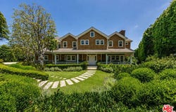 770 Napoli Dr, Pacific Palisades, CA 90272