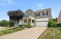 110 Trailhead Lane, Berea, OH 44017