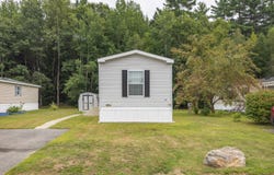 72 Village Drive, Lewiston, ME 04240