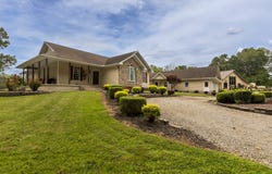 4600 Ava Road, Murphysboro, IL 62966