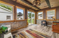 524 Orchard St, Burlington, WI 53105