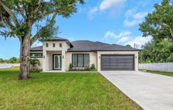 1515 30TH Street SE, RUSKIN, FL 33570