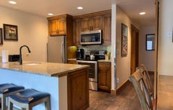 610 W Lionshead Circle, Vail, CO 81657