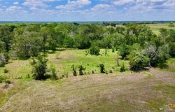3703 Muehr Road, Weimar, TX 78962