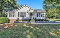 1929 Goode Rd, Goode, VA 24556