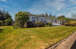 1707 13TH St, NorthBend, OR 97459