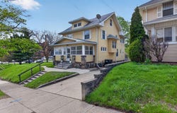 302 Ellery Avenue, Jackson, MI 49201