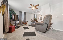 475 EVERGREEN Avenue, PHILADELPHIA, PA 19128