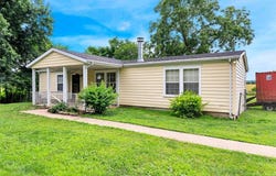 23806 Highway 32, Belleview, MO 63623